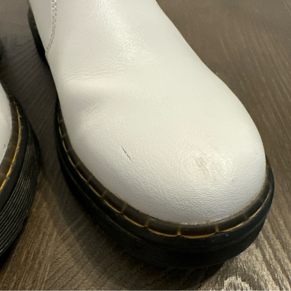 Dr‎ Martens Dorrian Chelsea White Leather Women’s Boot Sz 7 M Docs - Picture 11 of 11